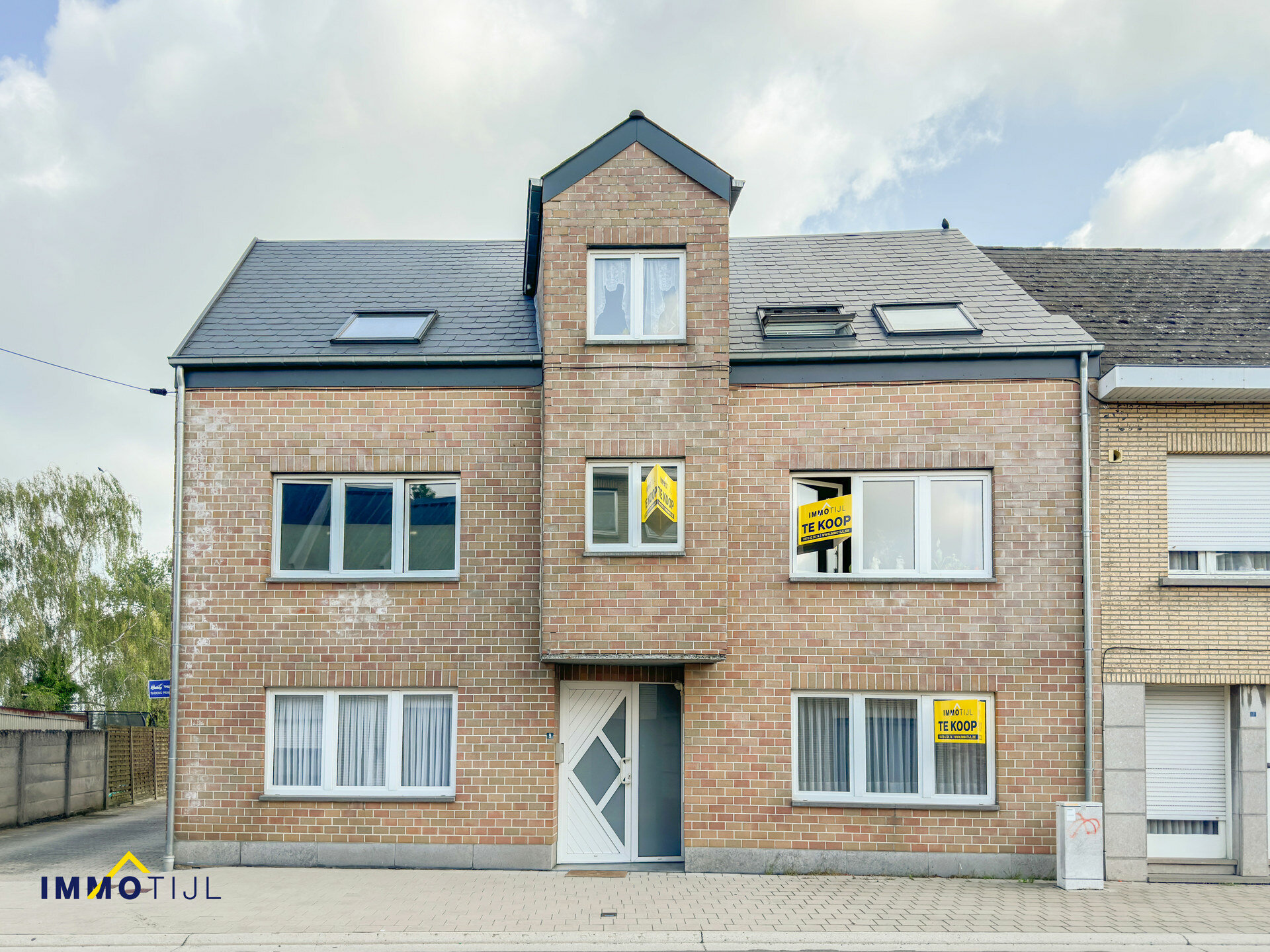 Appartementsgebouw te koop in Lebbeke