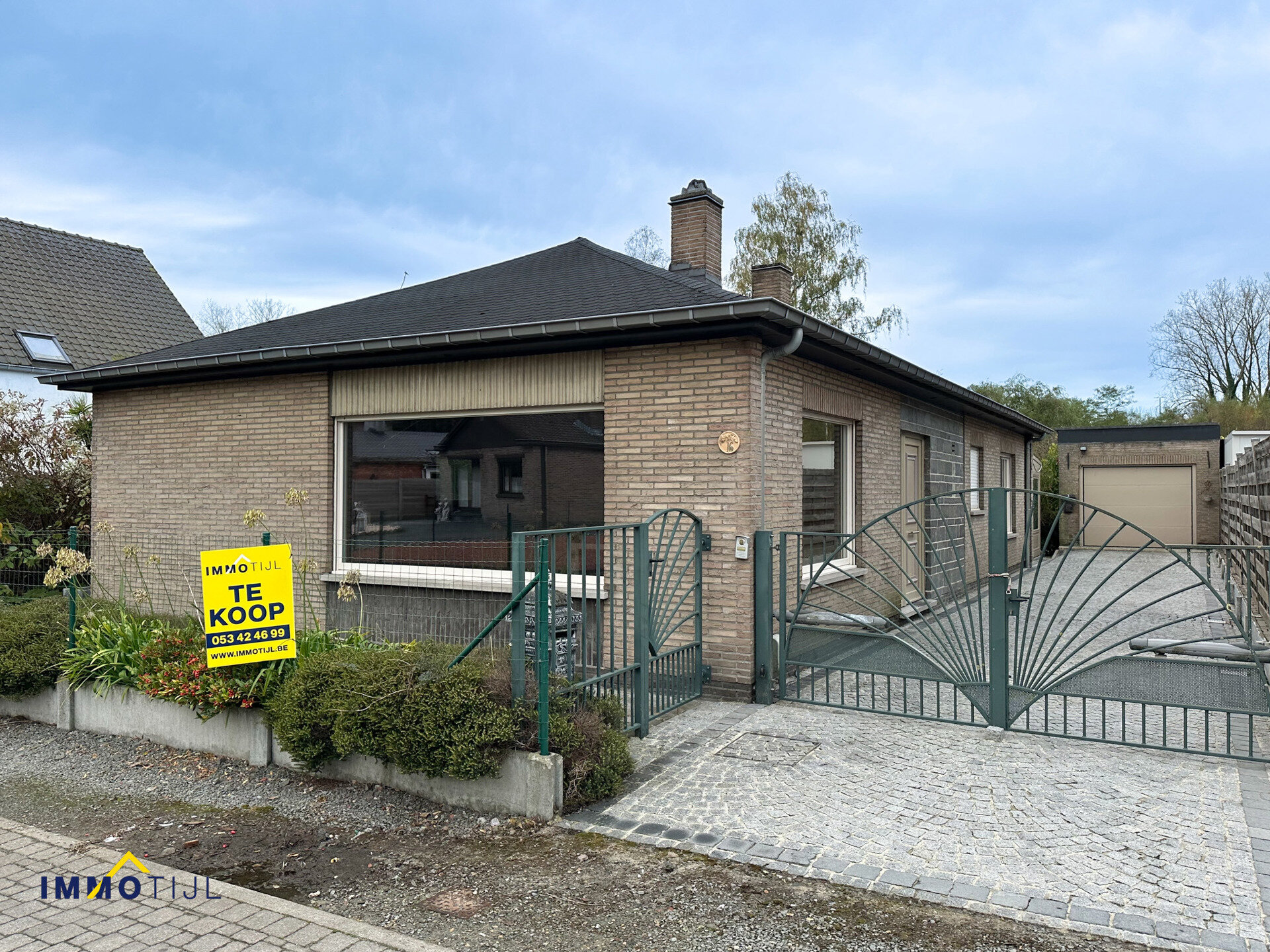 Bungalow te koop in Aalst