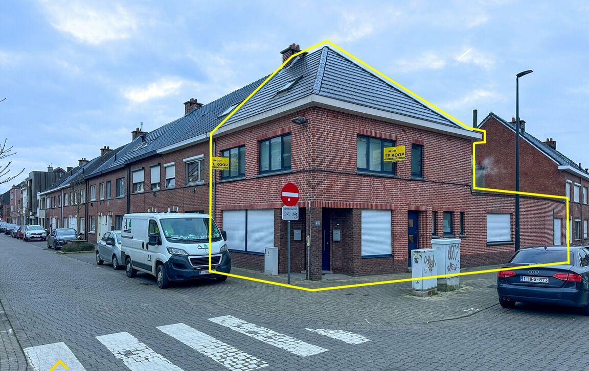 Appartementsgebouw te koop in Aalst