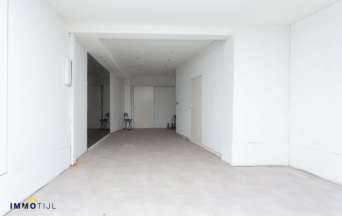 Gebouw voor gemengd gebruik te koop in Aalst