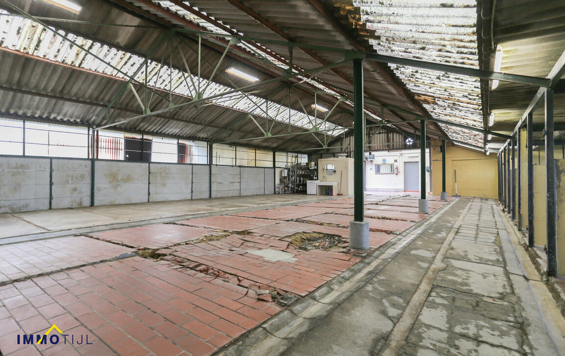 Gebouw voor gemengd gebruik te koop in Dendermonde