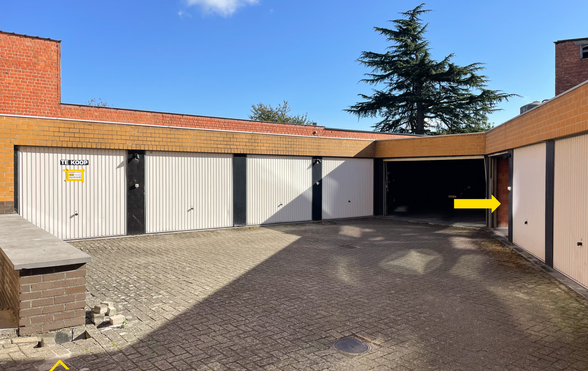 Gesloten garagebox te koop in Aalst