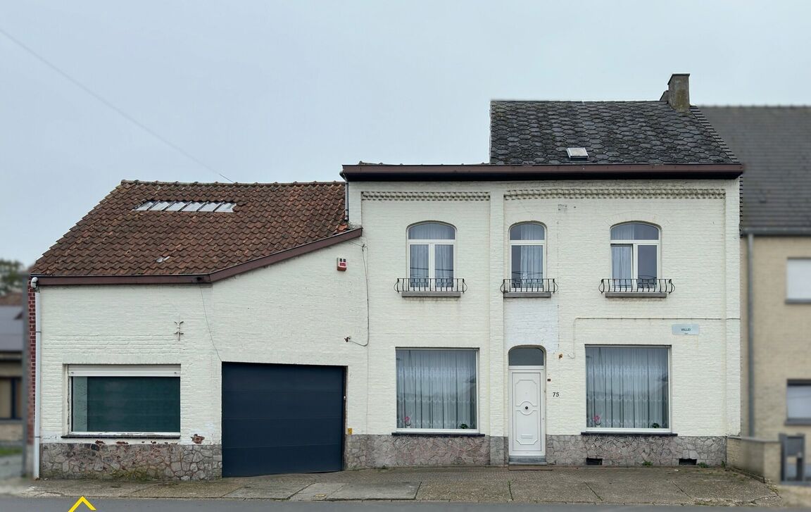 Huis te koop in Meerbeke