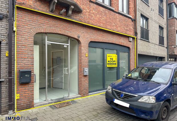 Commercieel gelijkvloers te koop in Aalst