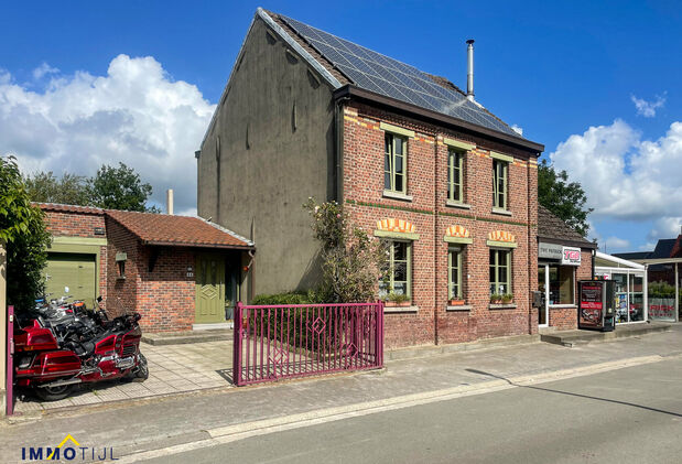 Gebouw voor gemengd gebruik te koop in Erpe-Mere