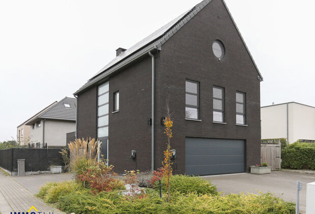 Villa te koop in Lebbeke